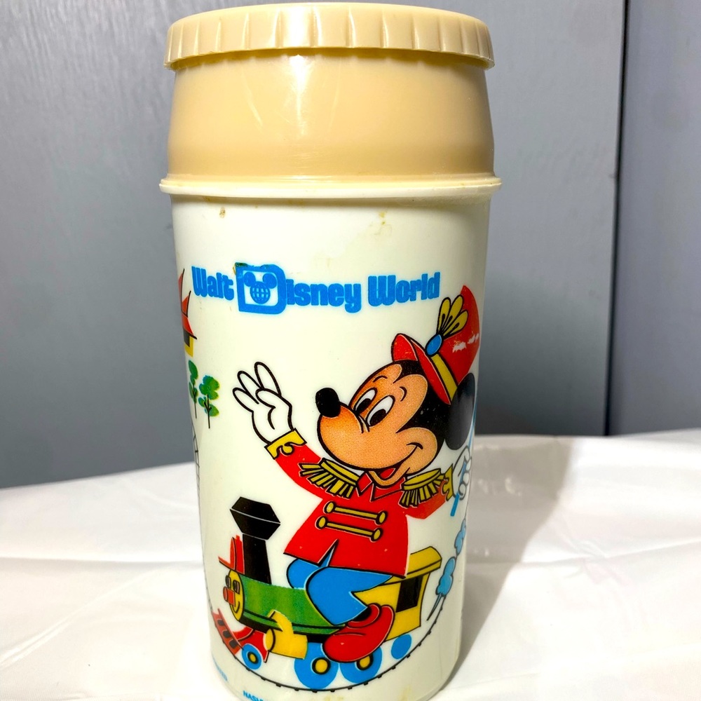 MICKEY MOUSE Vintage Aladdin Thermos